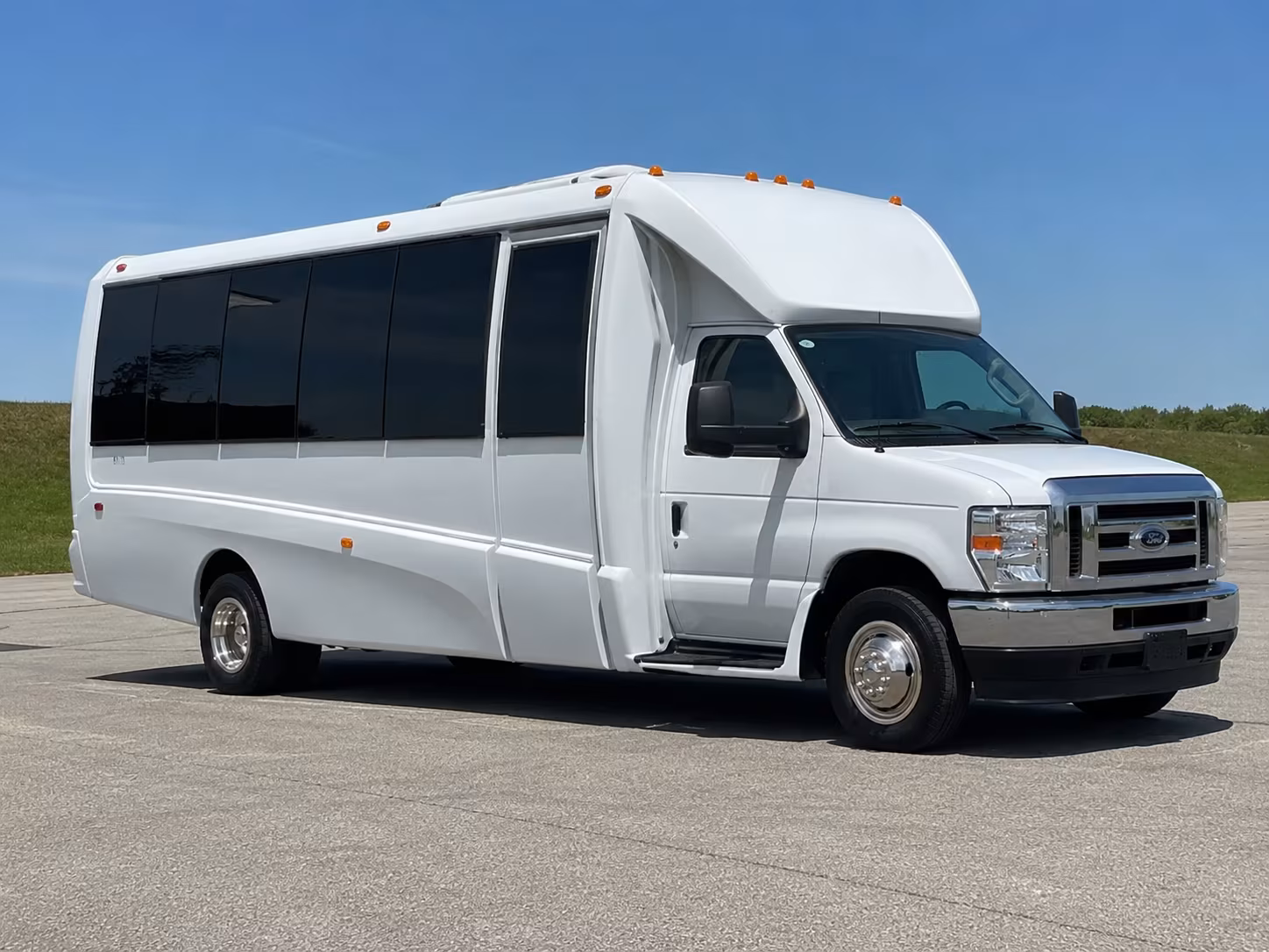 hit every photo stop in your citrus heights party bus before the dance